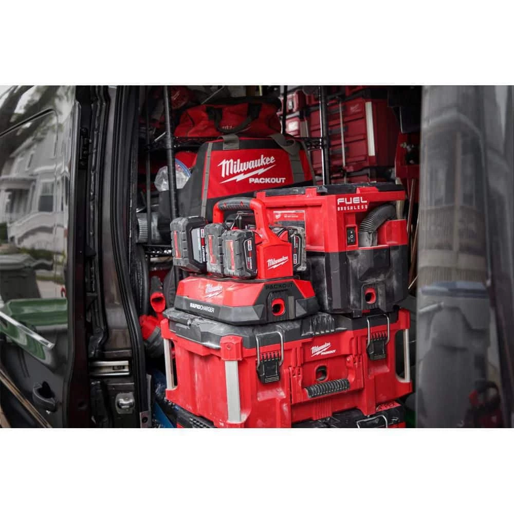 Milwaukee M18 18V Lithium-Ion PACKOUT 6-Port Rapid Charger 8 Milwaukee M18 18V Lithium-Ion PACKOUT 6-Port Rapid Charger - Image 8